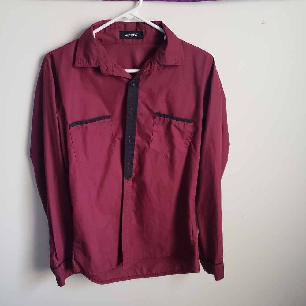Maroon button down - Picture 5 of 5